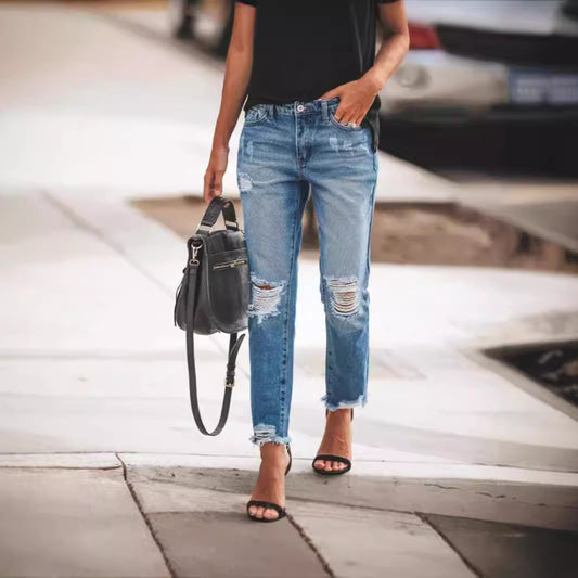 Women’s Retro Ripped Straight-Leg Jeans