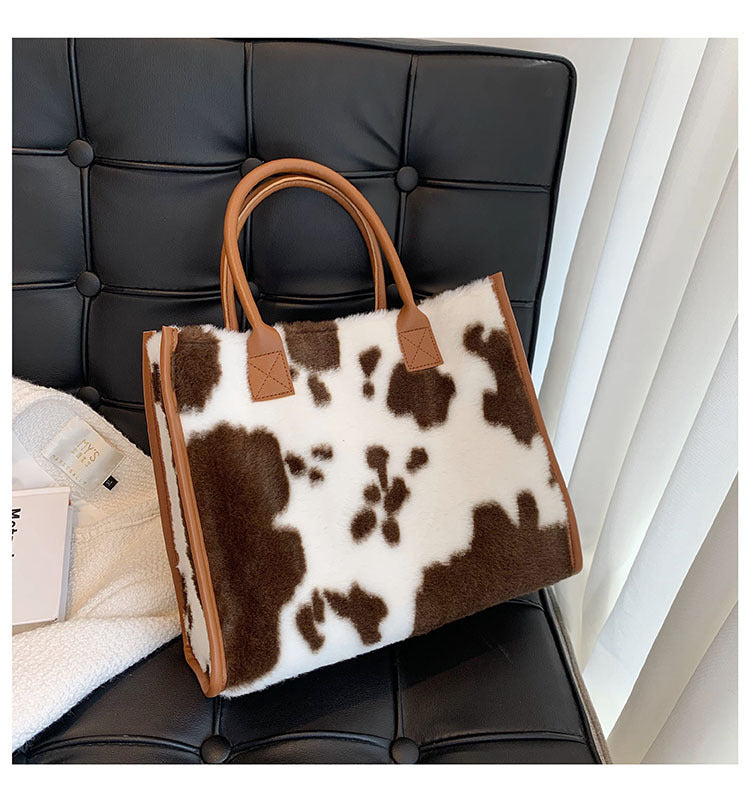 Korean Plush Handbag – Large Capacity Leopard Print Commuter Tote