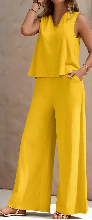 Solid Color Casual Set – V-Neck Tank & Wide Leg Pants with Pockets