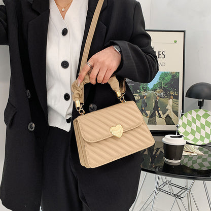 Love Metal Chain Shoulder Bag – Chic Small Square Handbag
