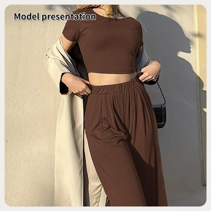 Women’s Minimalist Two-Piece Set – Solid Color Top & Pants