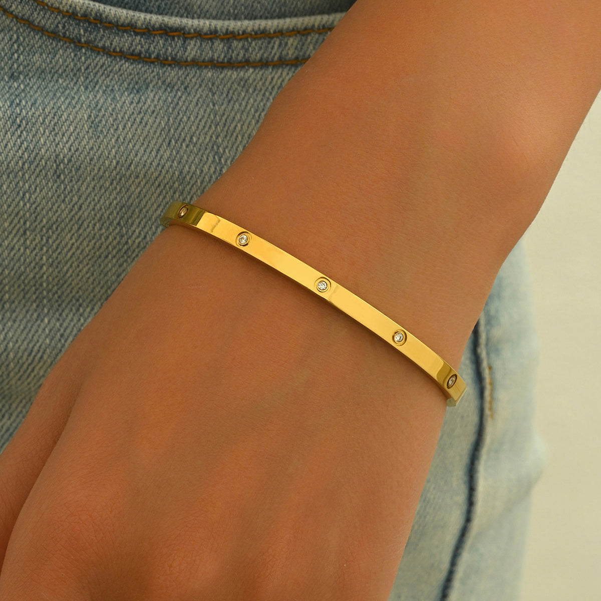 Gold Slim Cuff Bracelet – 18K Plated Minimalist Style