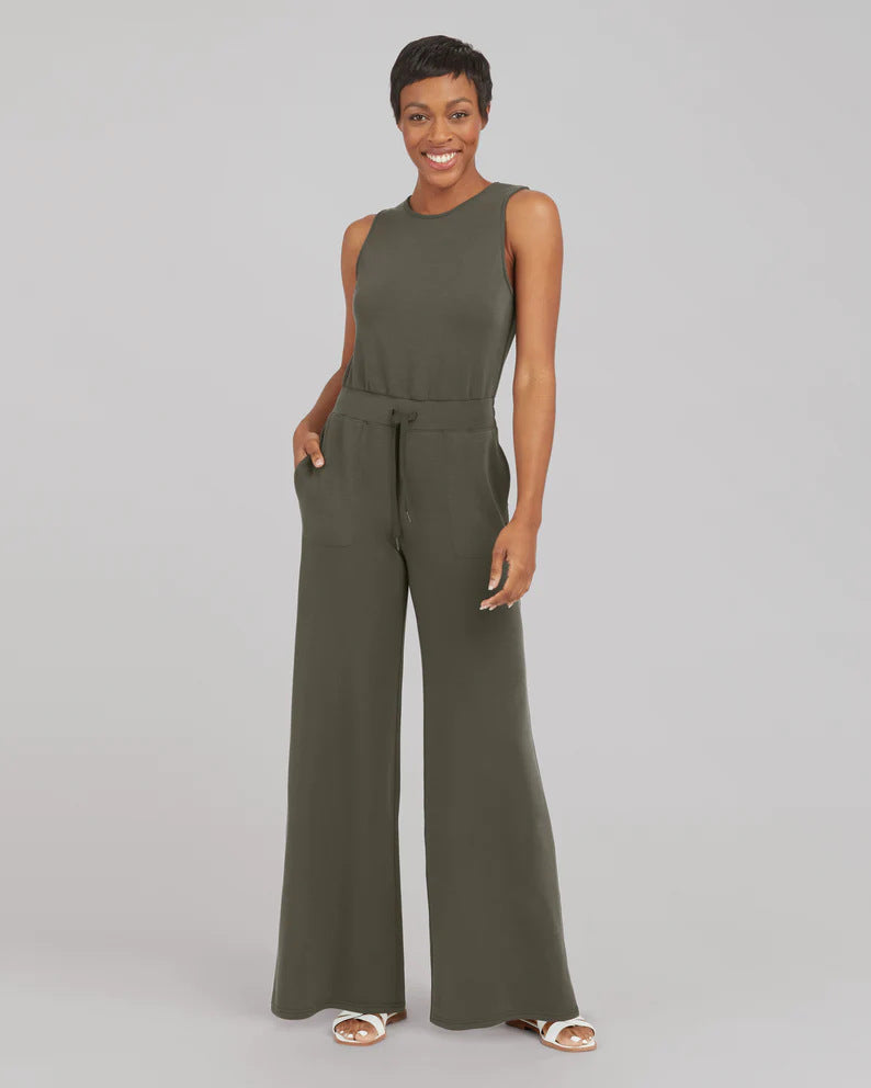 Women's Sleeveless Lace-Up Jumpsuit – One-Piece Pantsuit