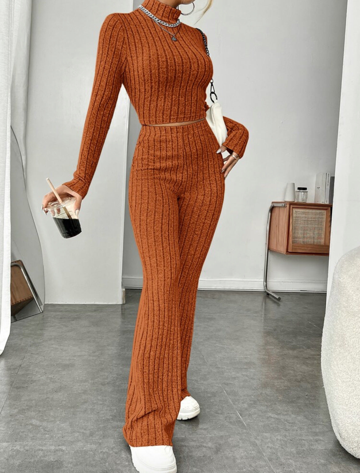 Turtleneck & Wide-Leg Trouser Set – Fresh, Feminine & Cozy Cotton Comfort