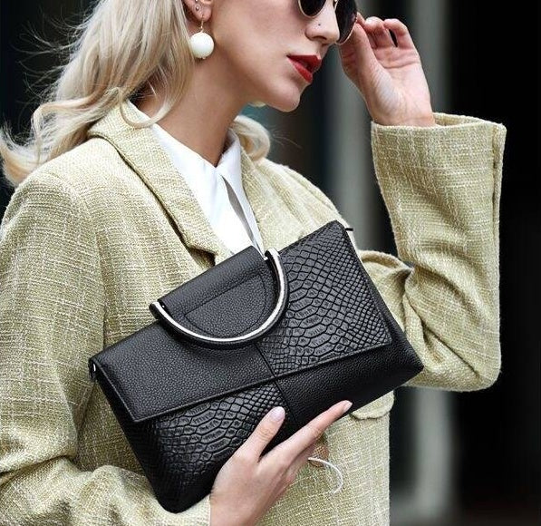 Women’s Trendy Evening Clutch Bag – Elegant High-End Fashion Handbag