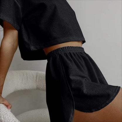 Conjunto de dos piezas Breezy Summer: top corto calado y pantalones cortos con abertura
