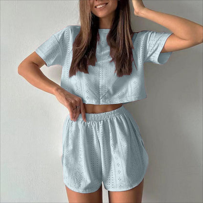 Conjunto de dos piezas Breezy Summer: top corto calado y pantalones cortos con abertura