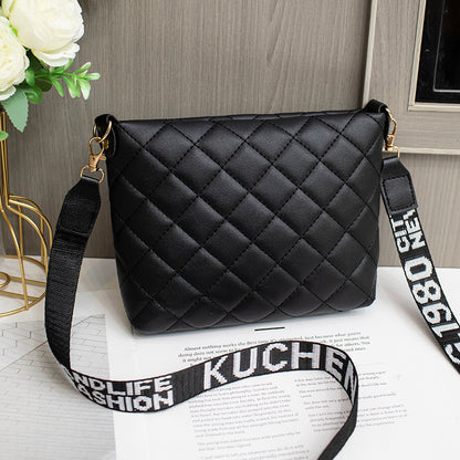 Women’s Quilted Chain Crossbody Bag – Stylish Diamond-Stitch Bucket Purse