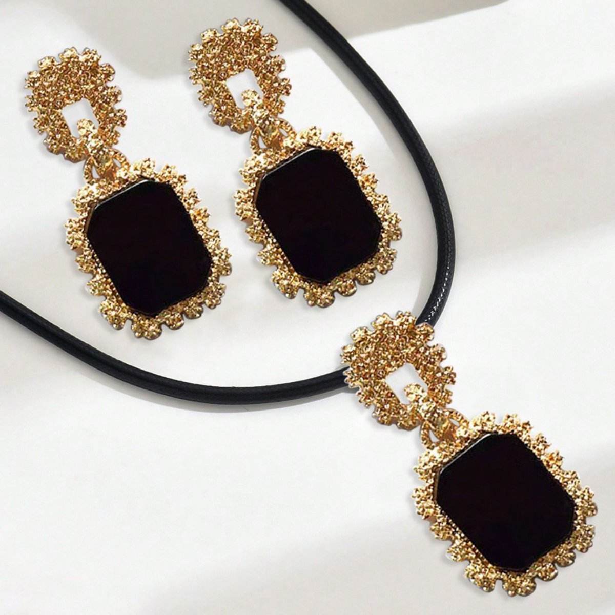 Elegant 14K Gold Plated Black Onyx Statement Jewelry Set - Necklace And Earrings - Holy Mango Store