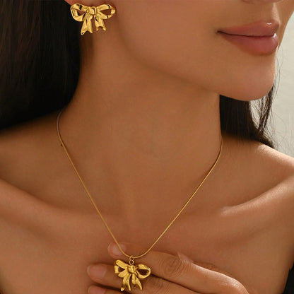 18K Gold Bow Jewelry Set – Elegant & Handmade