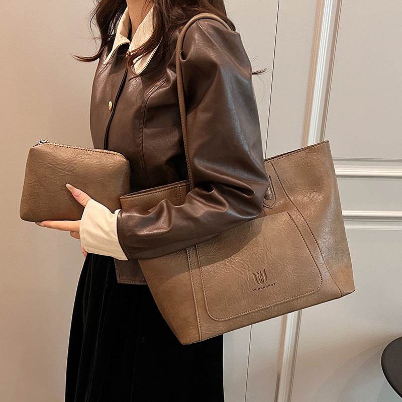 Holy Mango Store retro shoulder bag for women in brown leather style with matching pouch