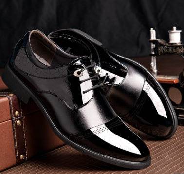Holy Mango Store men's business dress shoes in black polished leather with lace-up design